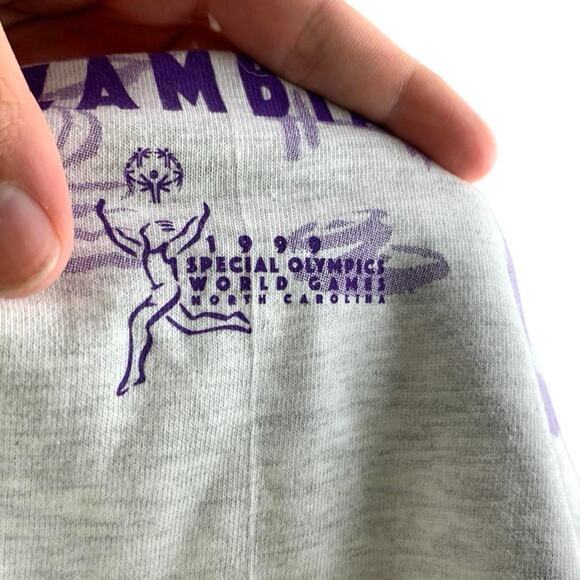 Vintage 90s Special Olympics Graphic T-shirt - Picture 4 of 5